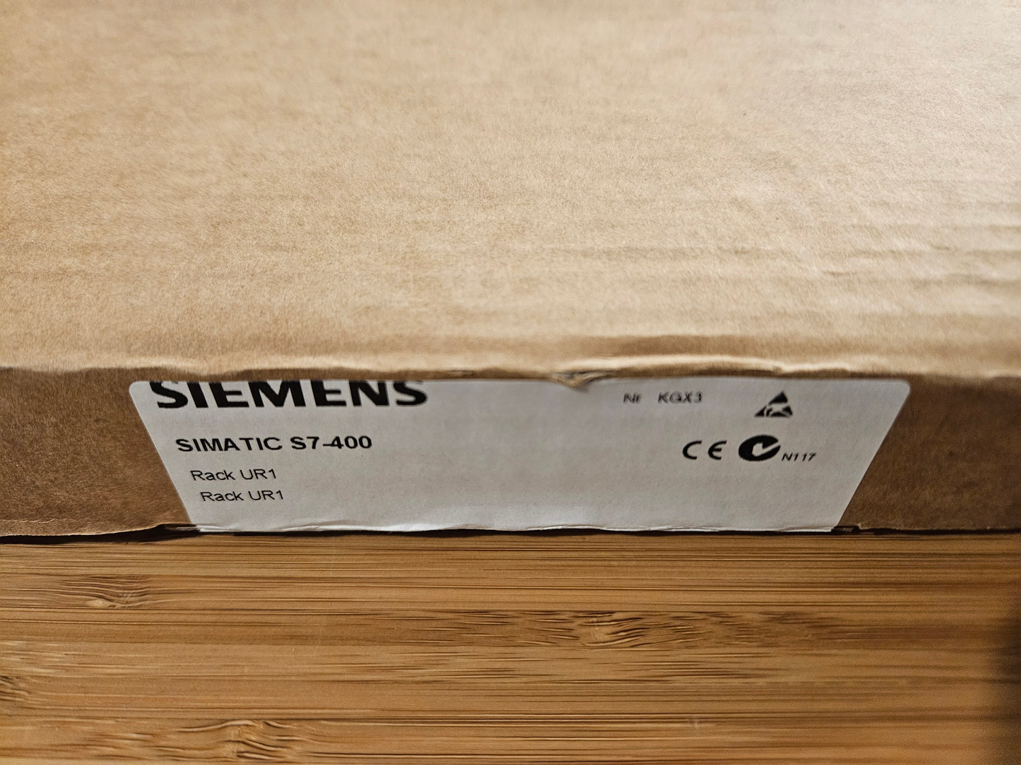 Siemens 6ES7400-1TA01-0AA0 6ES7 400-1TA01-0AA0 SIMATIC S7-400, Baugruppen Träger UR1